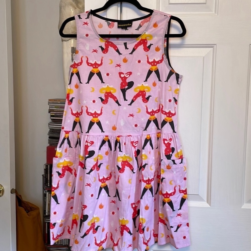 NWOT Nooworks Big Pocket Dress in Star Girls